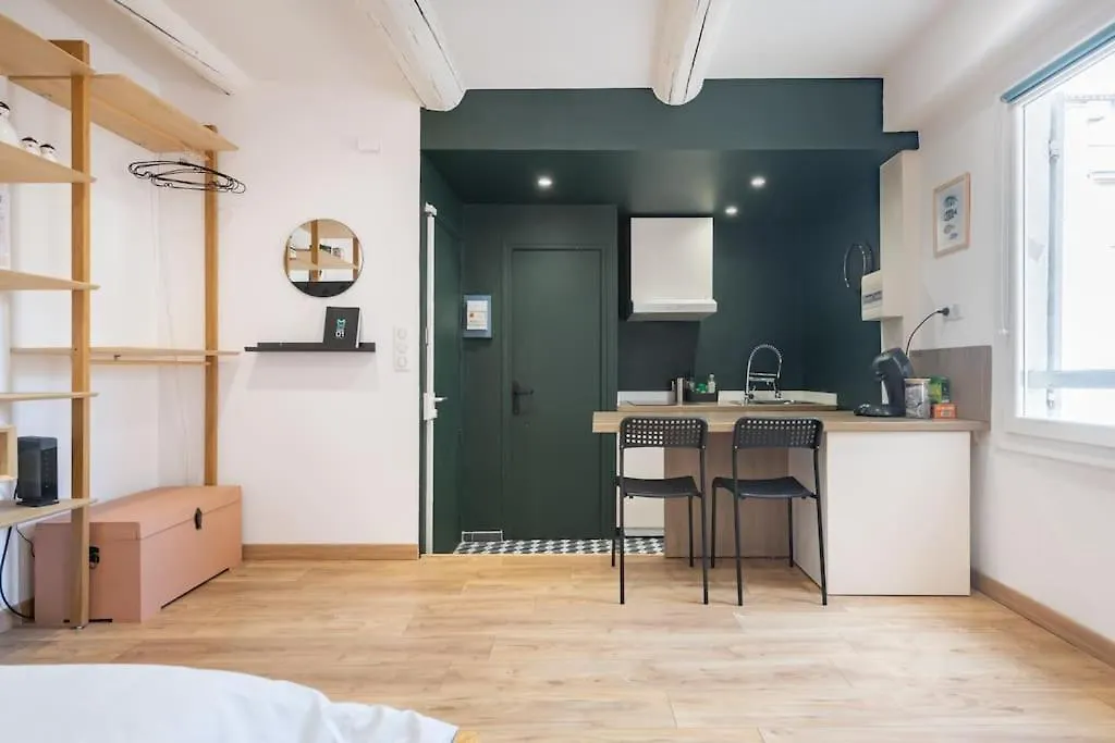 Appartement Le Cocon De Grignan à Marseille 0*,